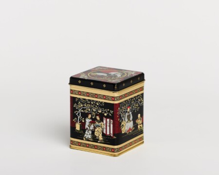 'Black Jap' design 1/2lb tea tin